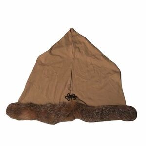 Saks fifth Avenue vtg tan knit shawl fox fur trim
